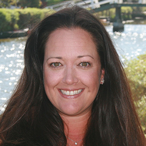 Monnie Fanning - Real Estate Agent