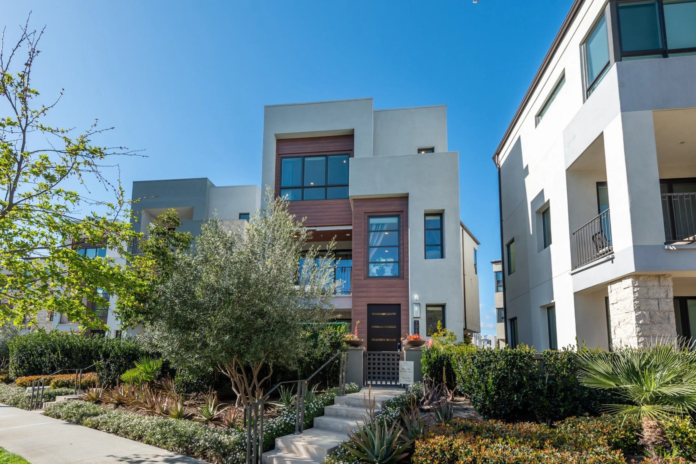 12667 Bluff Creek Drive