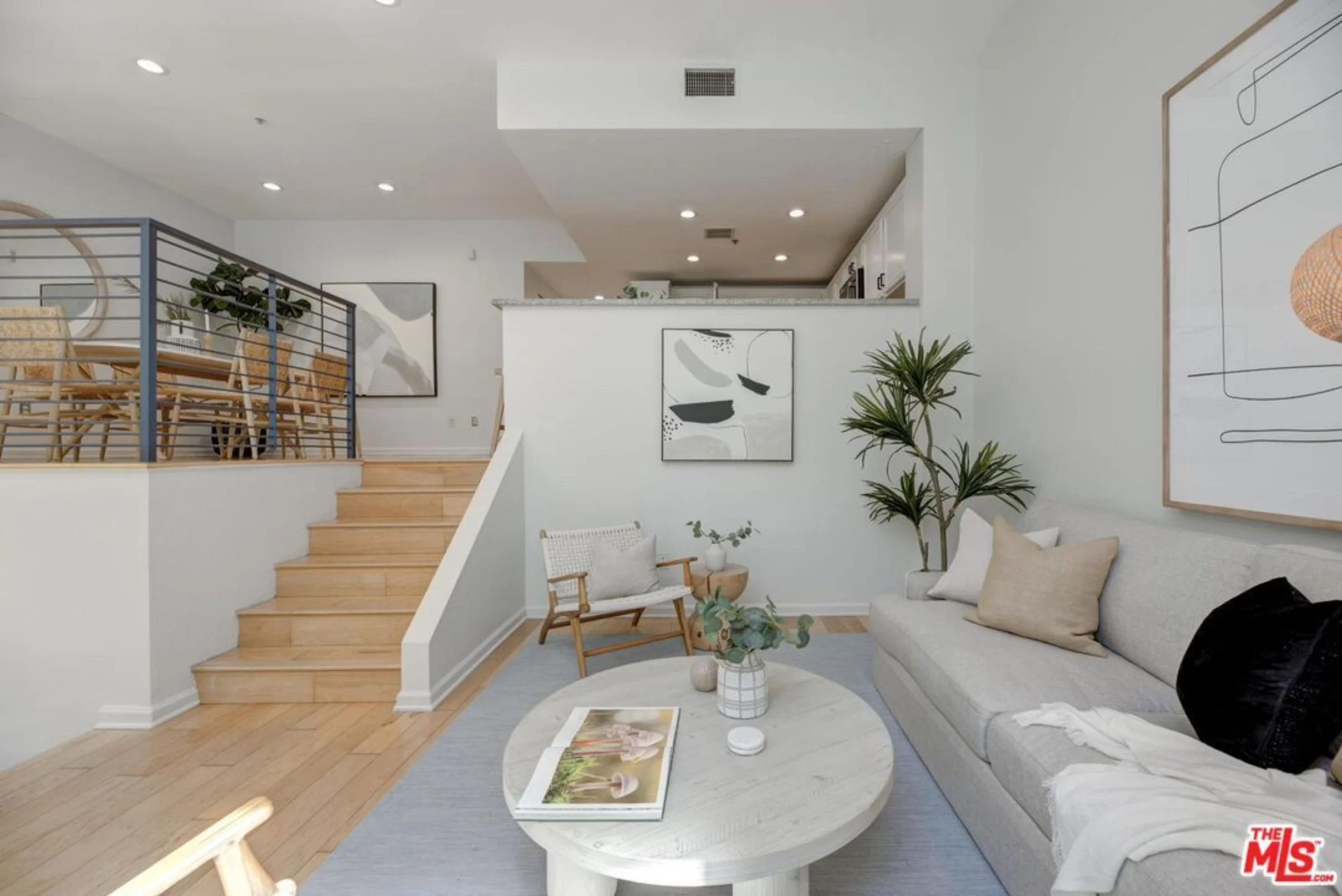 13200 Pacific Promenade #138