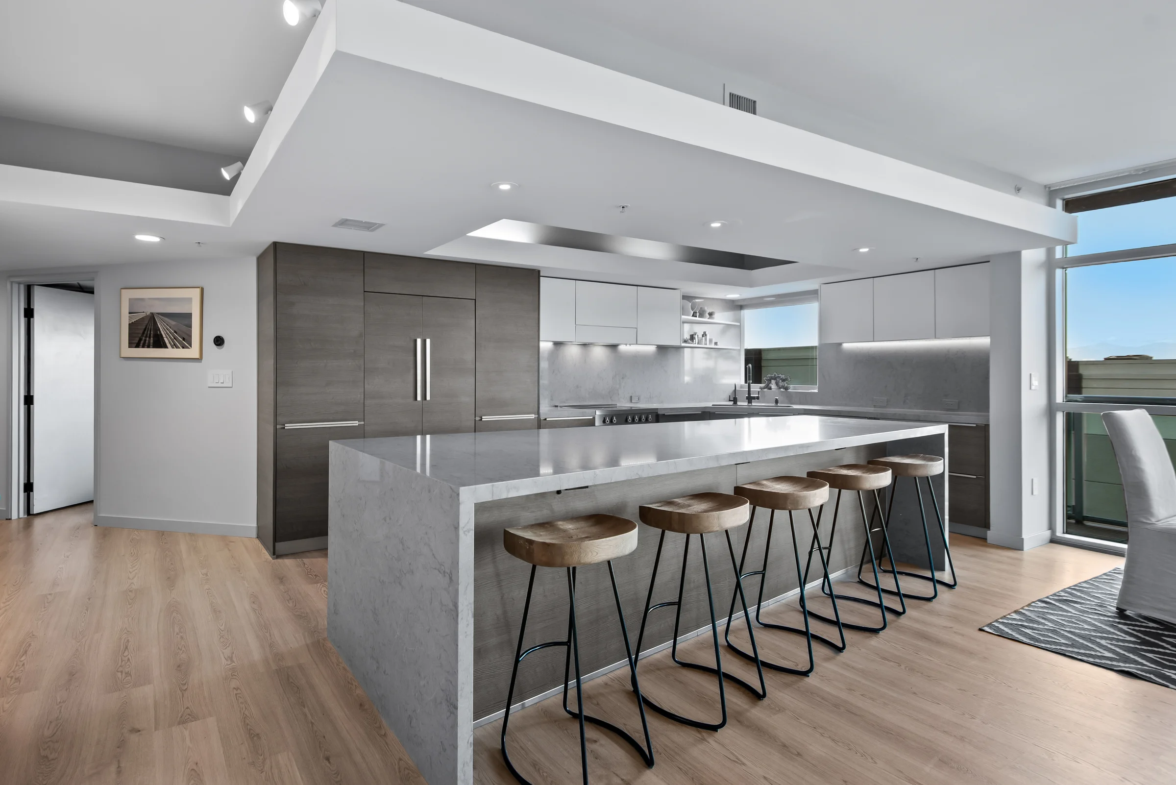 13700 Marina Pointe Dr #624 - Photo 1