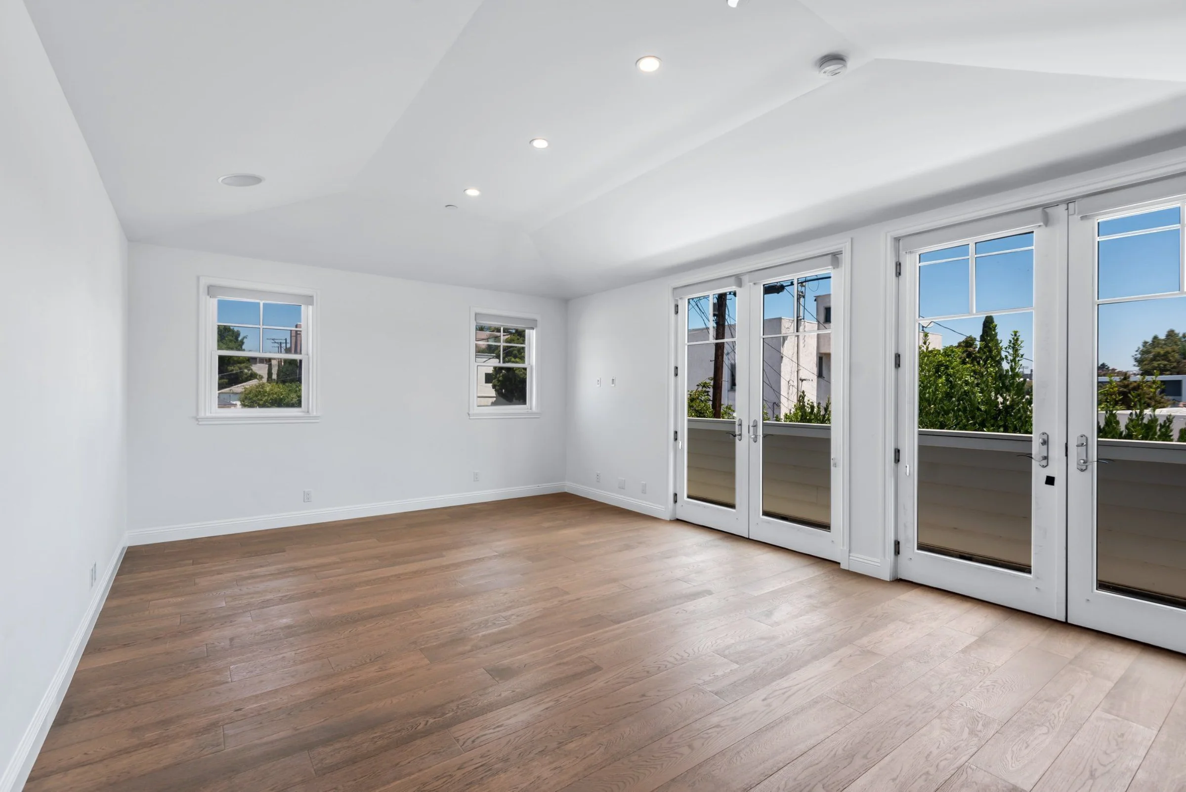 1510 S. Carmelina Avenue - Photo 6