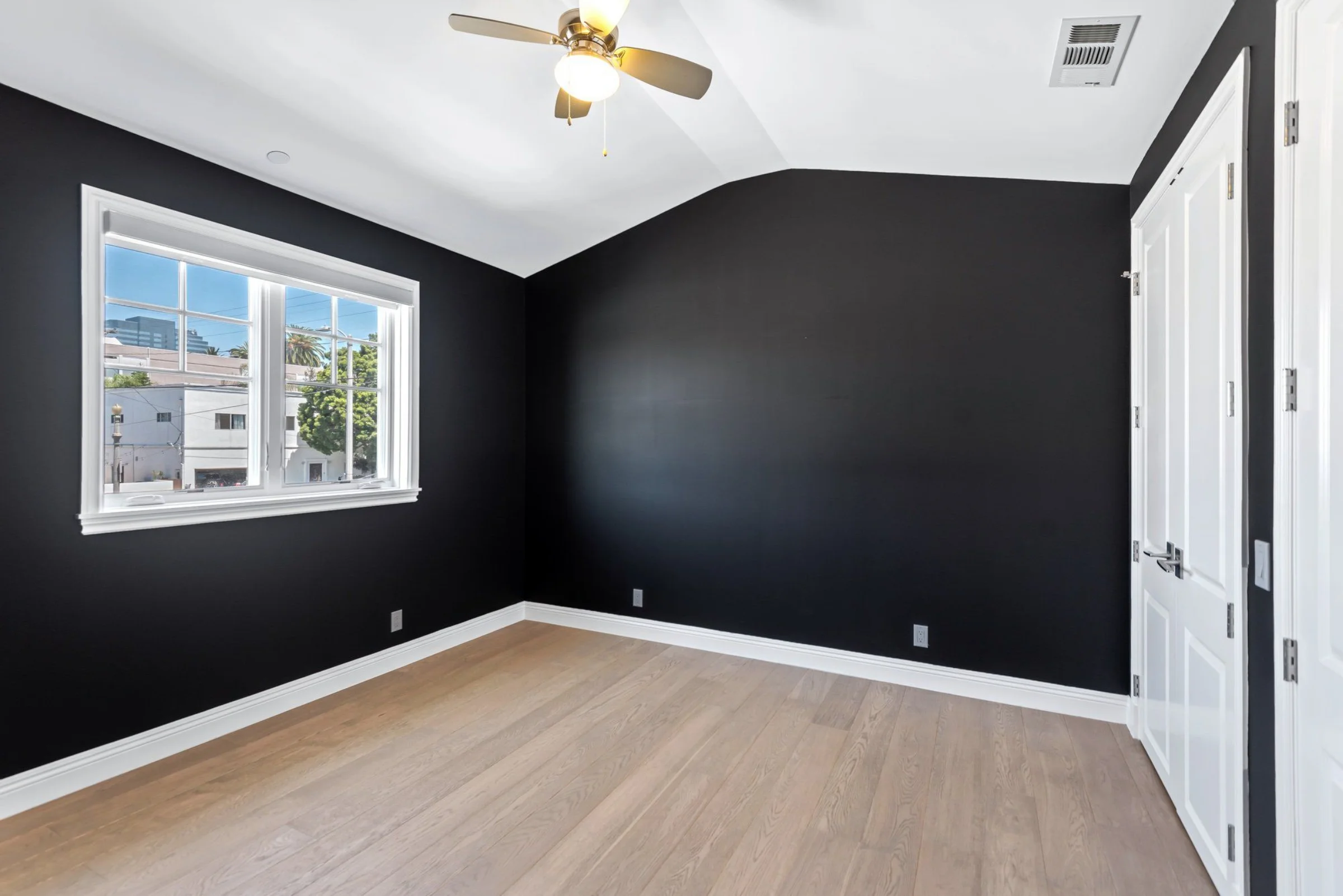 1510 S. Carmelina Avenue - Photo 9