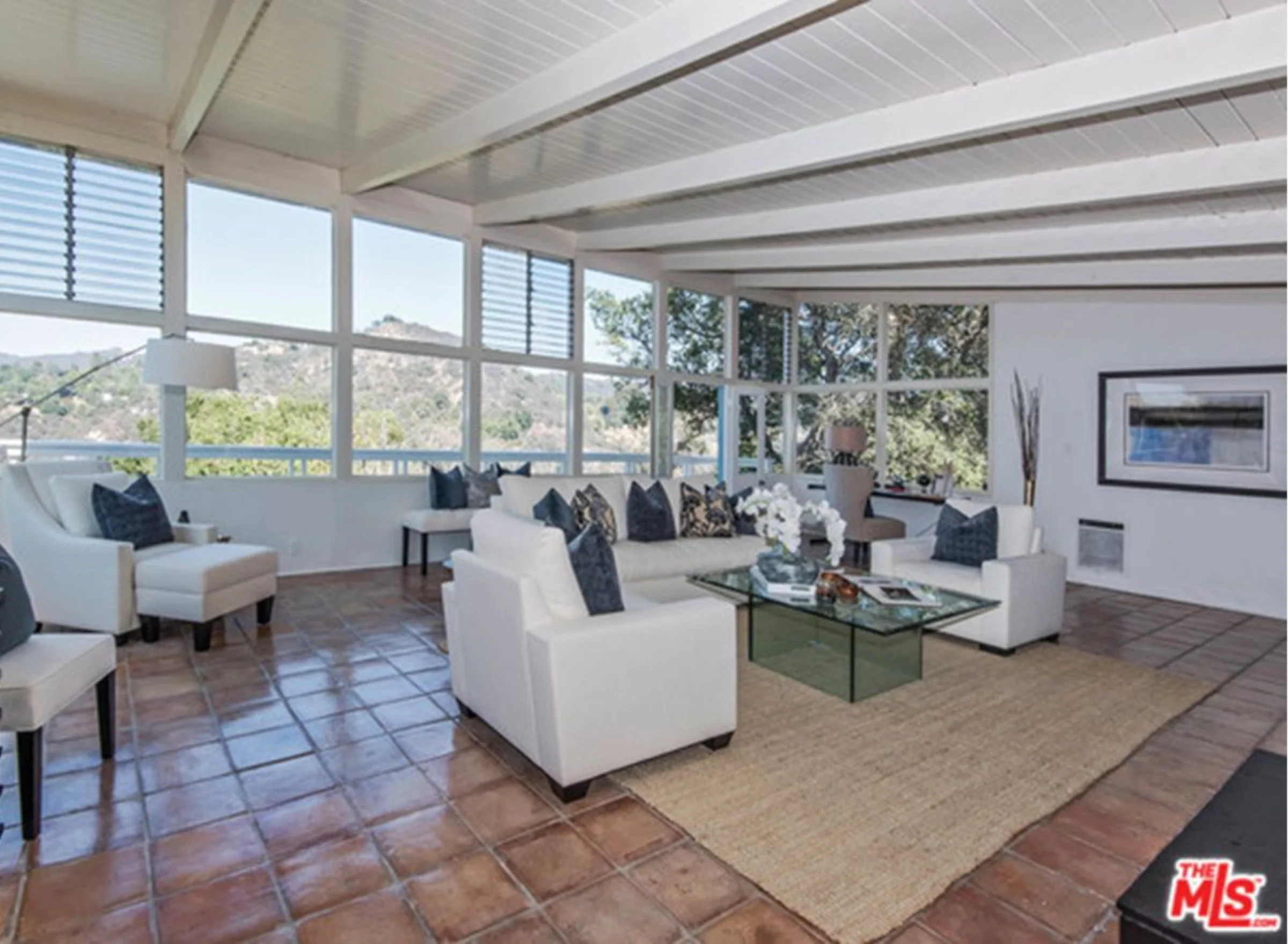 19783 VALLEY VIEW DR.