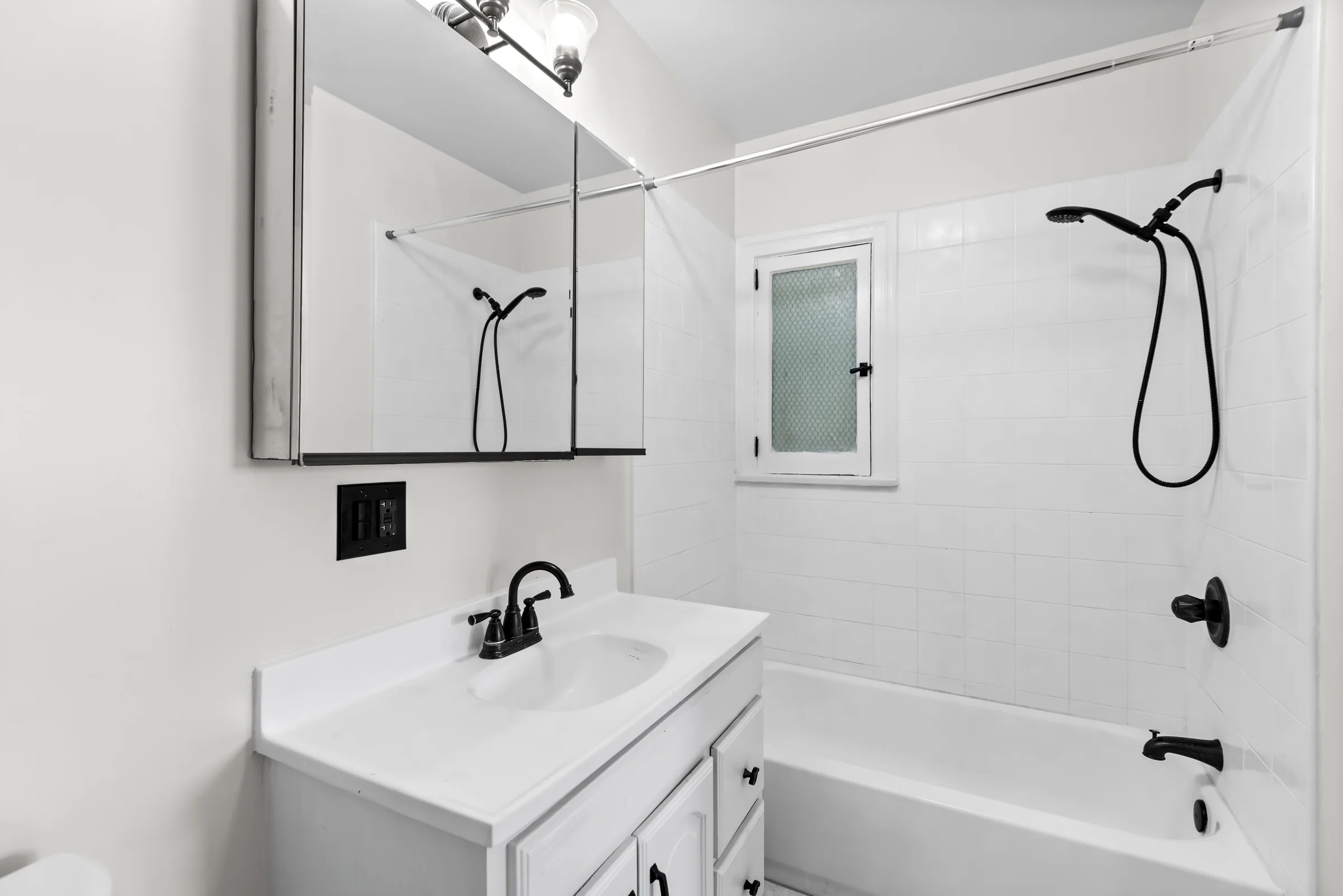 2406 3rd Ave - Photo 8