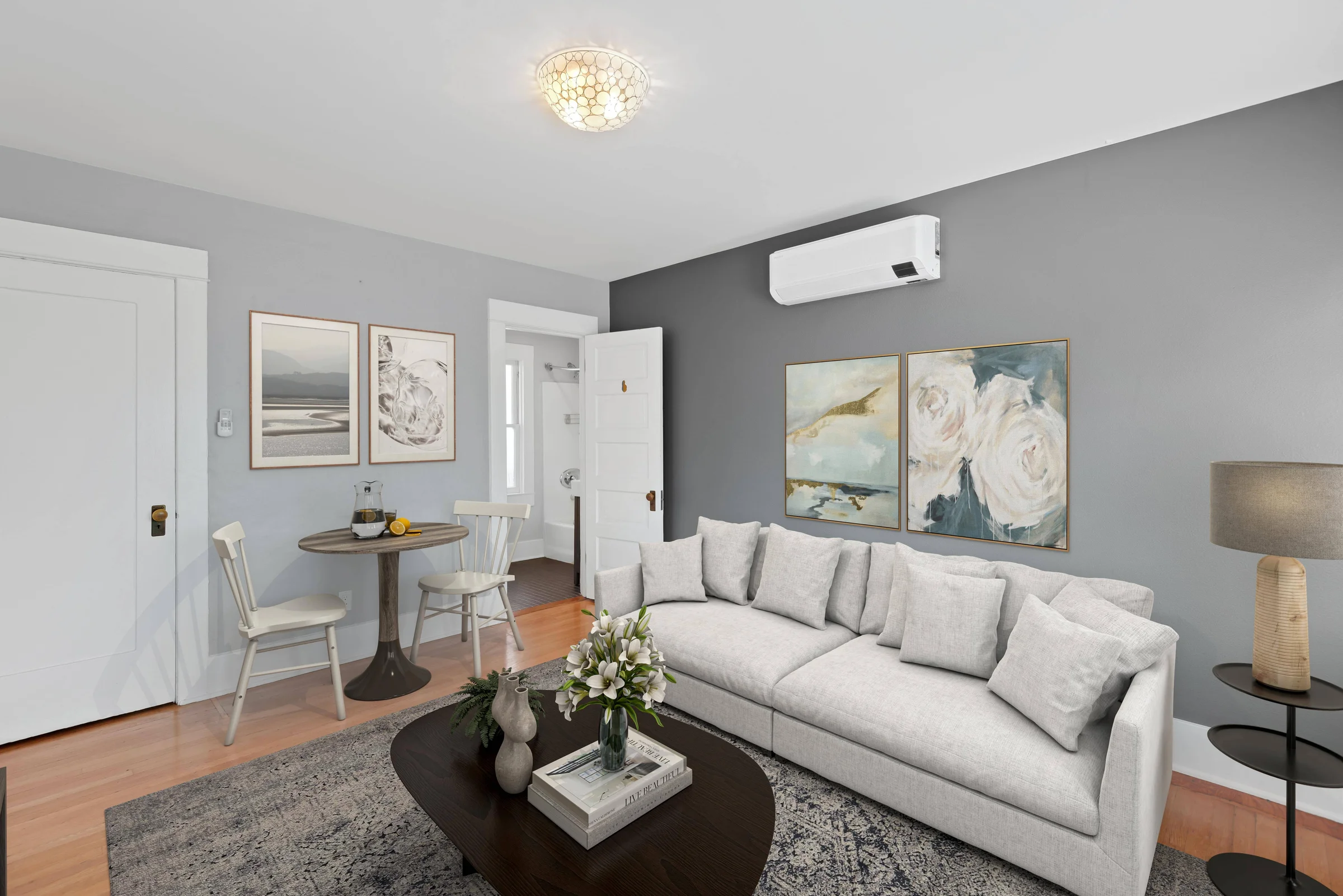 2609 3rd St - Photo 2