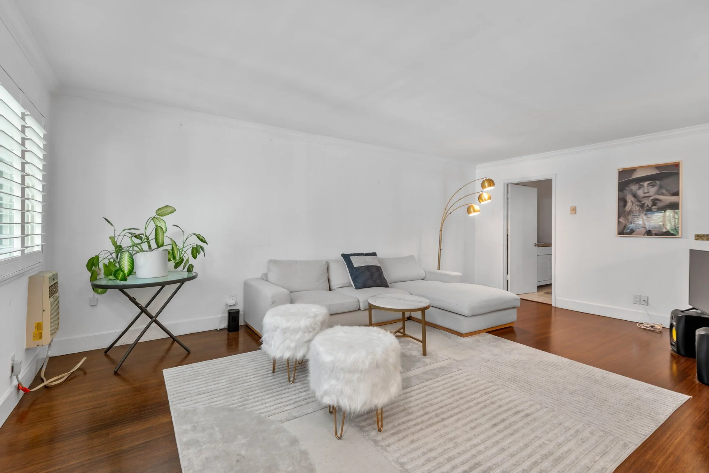 2884 Sawtelle Blvd #101