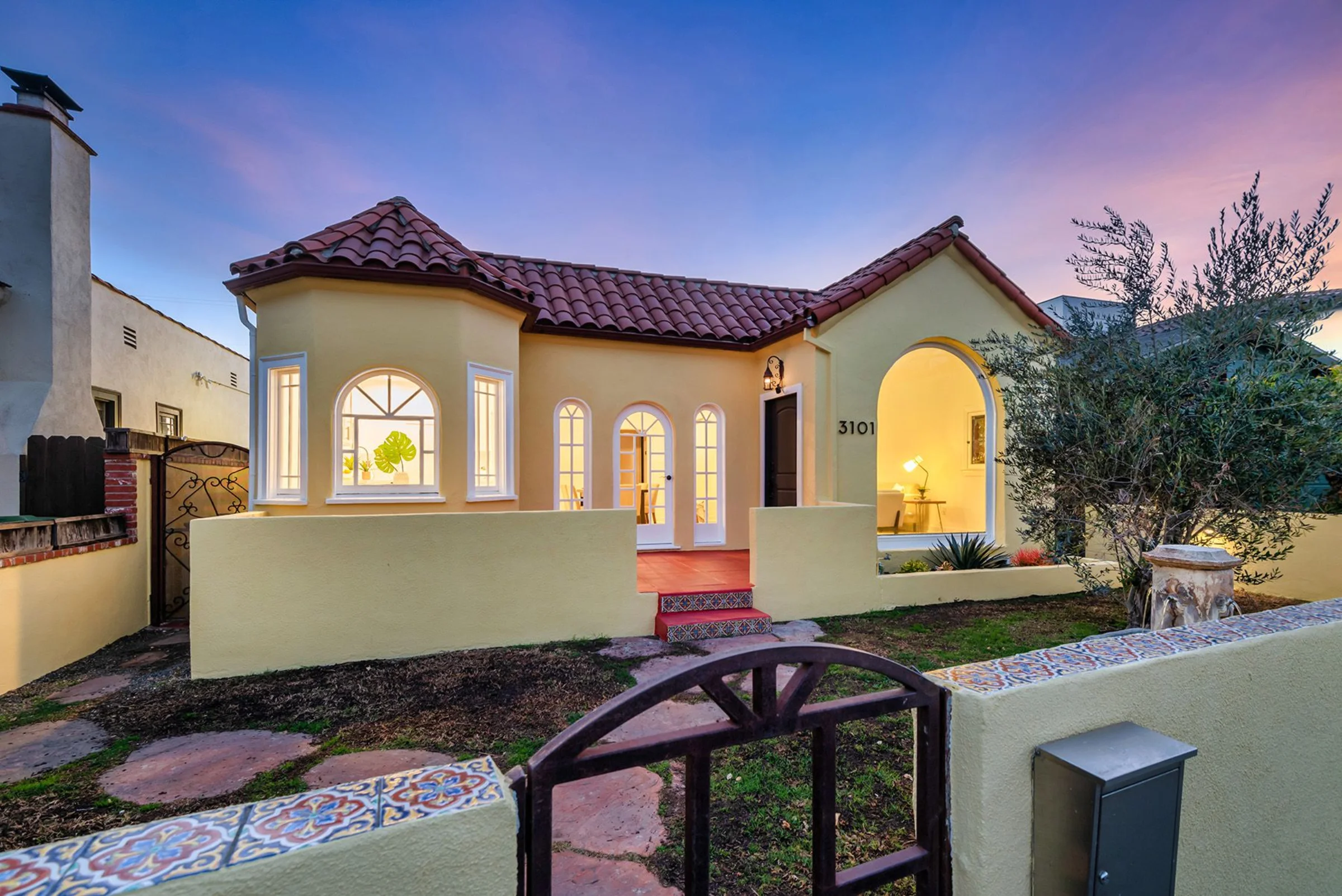 Property Photo 1