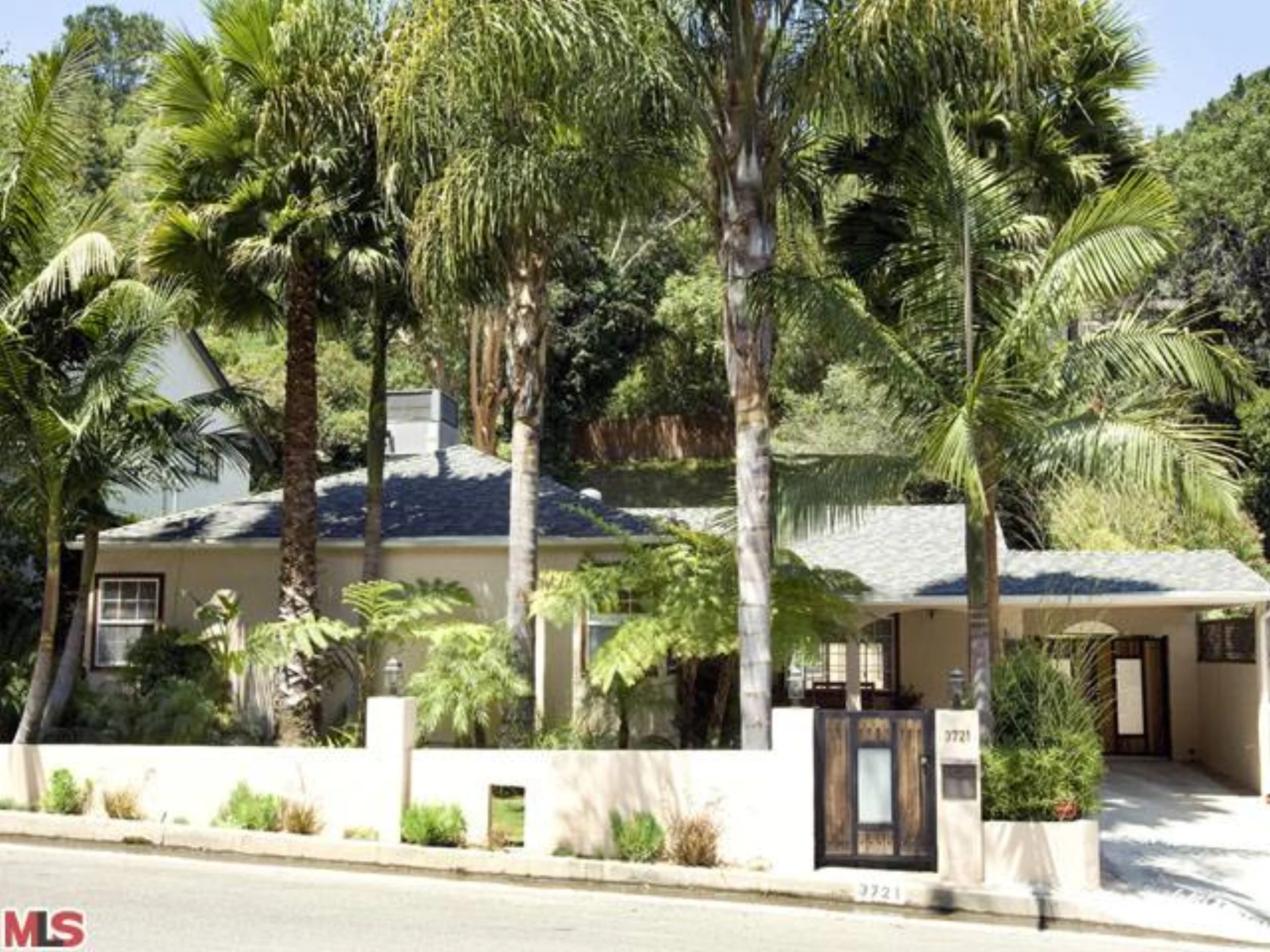3721 DIXIE CANYON AVE