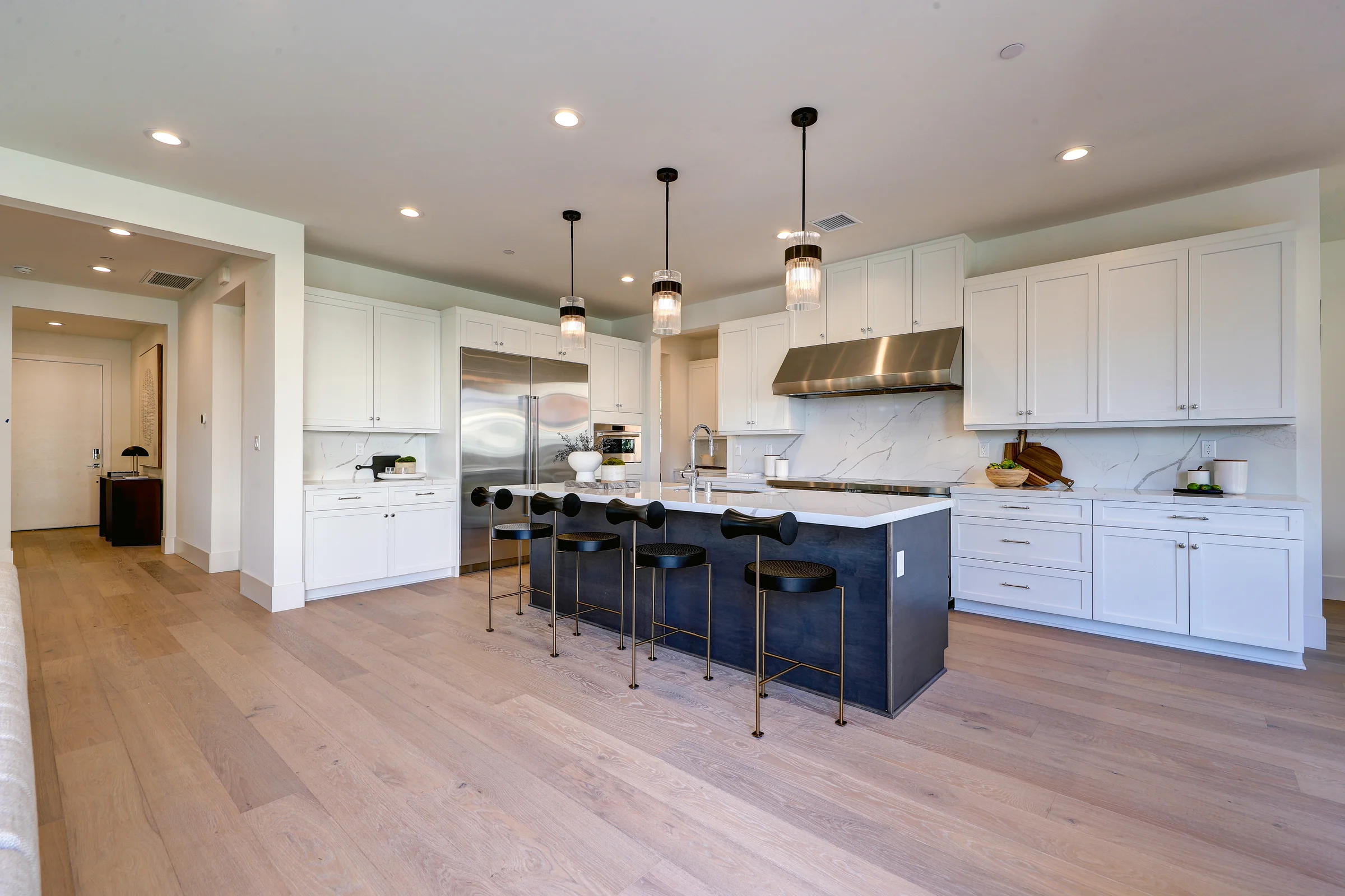 4226 East Blvd - Photo 4