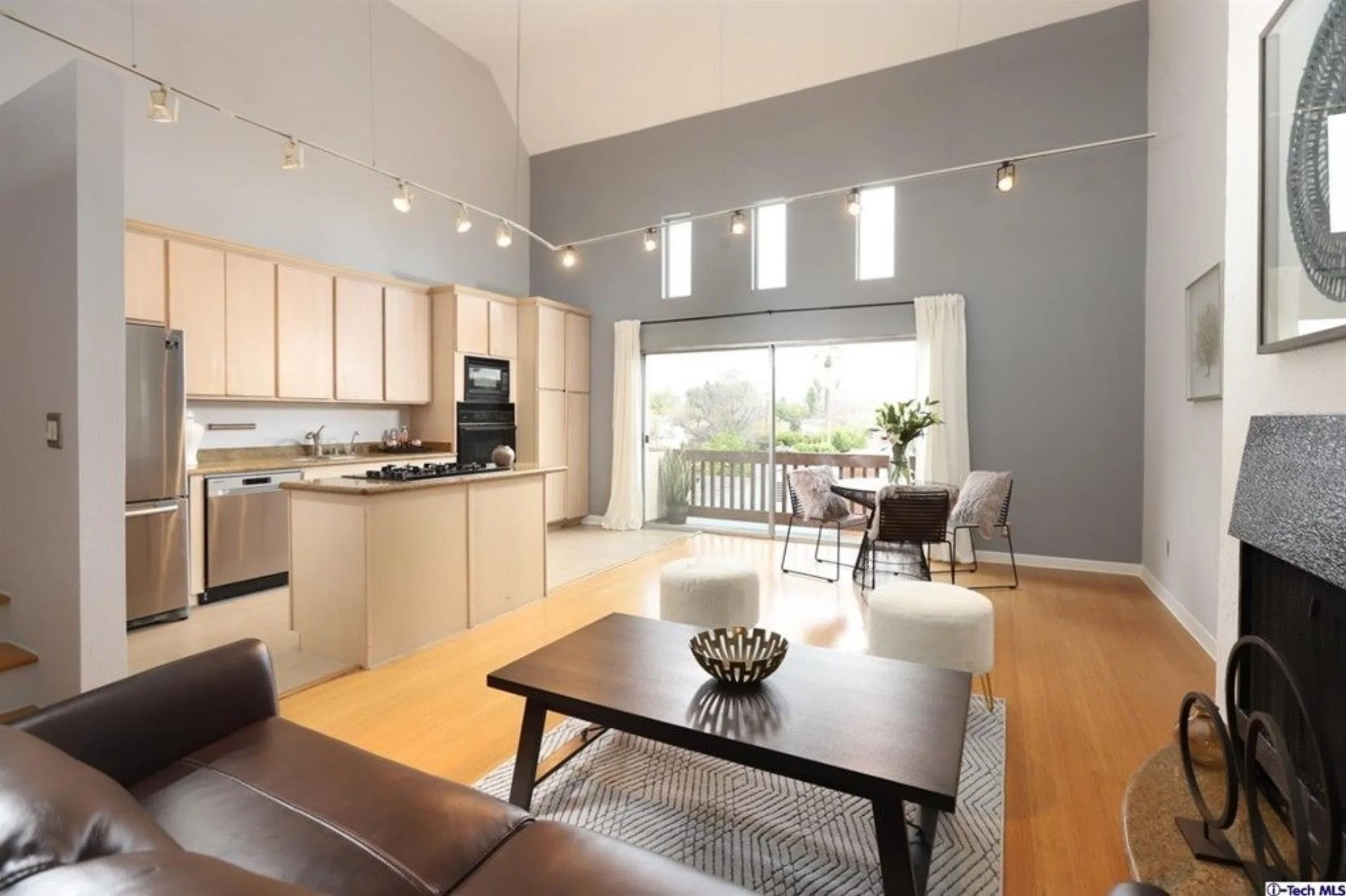 4660 Coldwater Canyon Ave. #20
