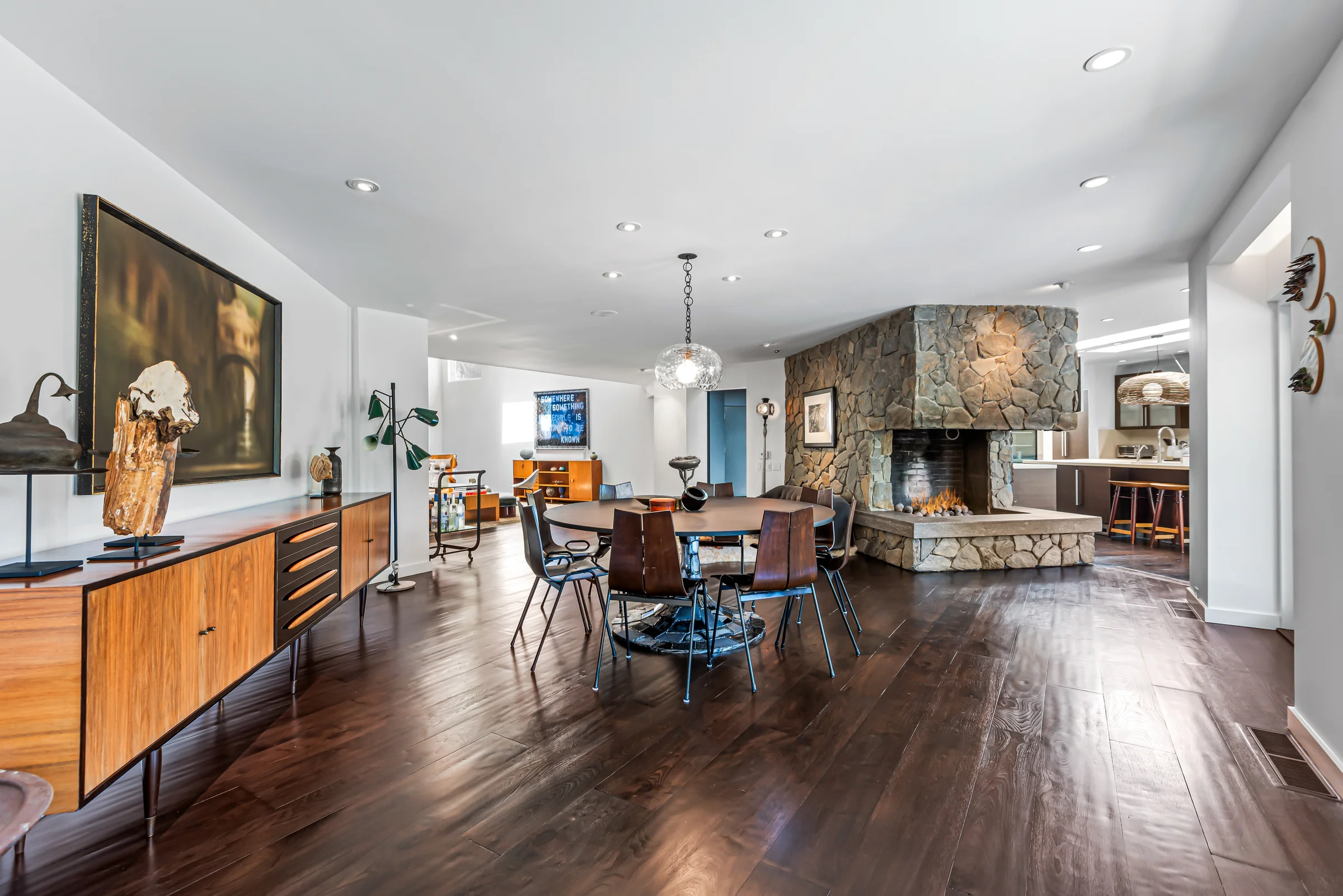 577 E Channel Rd - Photo 4